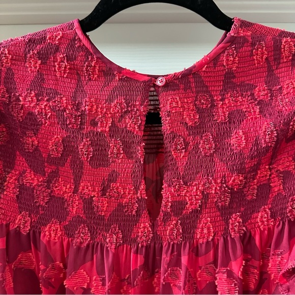 Joie Jamila Red Punk Silk Blouse Top Hibiscus Semi Sheer Size Small - Picture 11 of 14